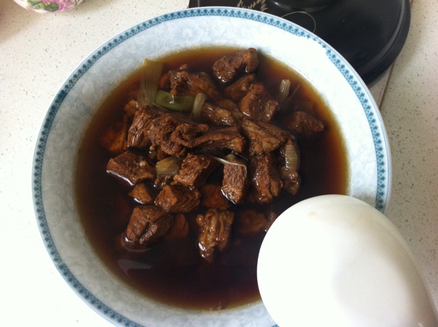 炖牛肉