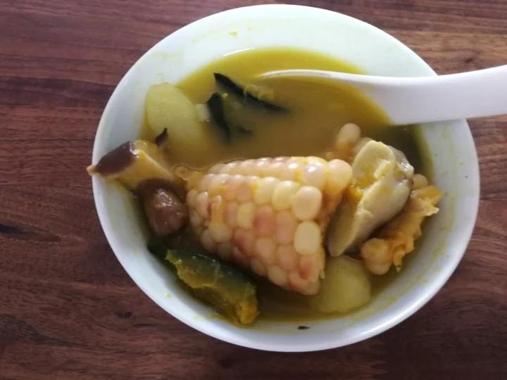 香菇玉米素蔬养生汤 没难度