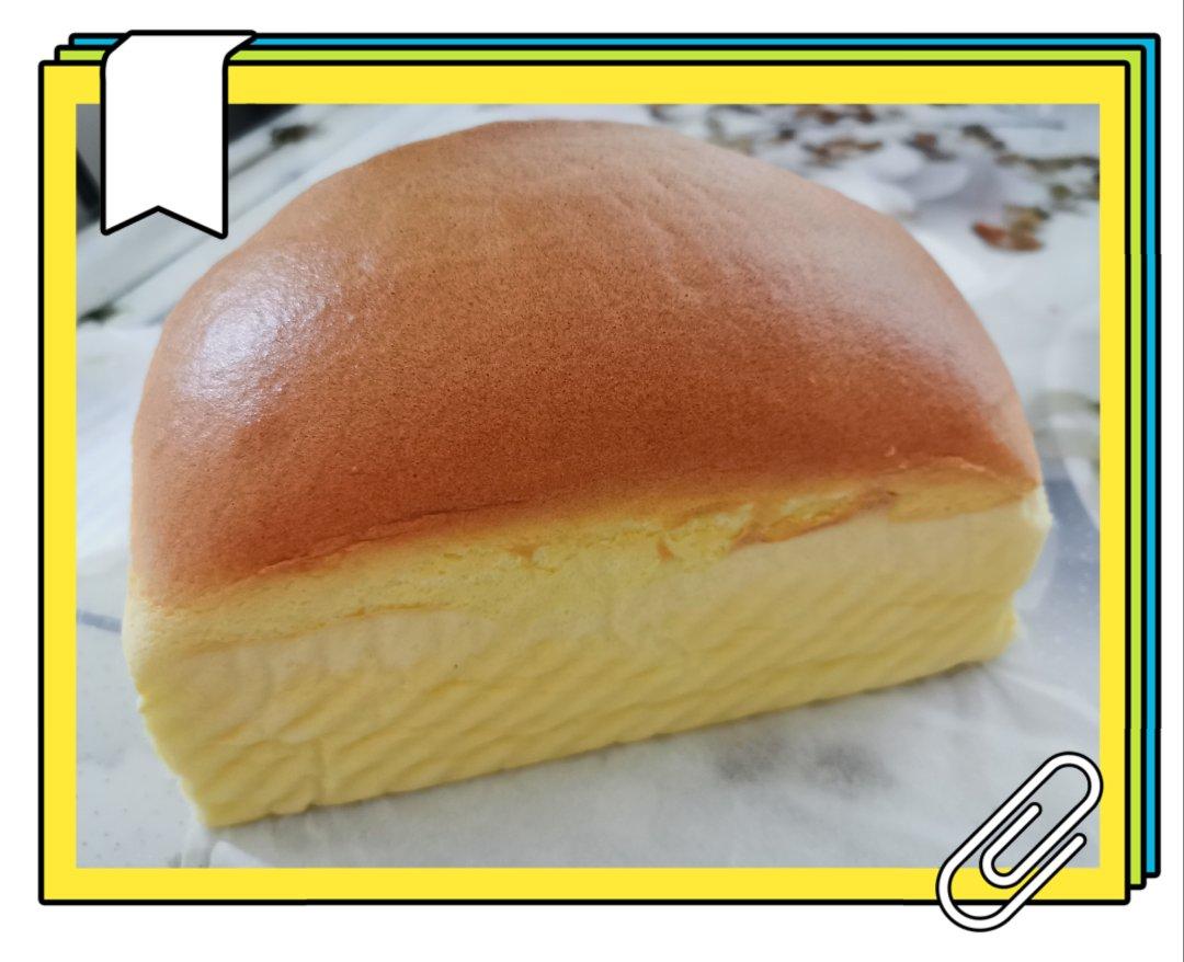堪比柯基屁股
爆浆芝士🧀古早蛋糕