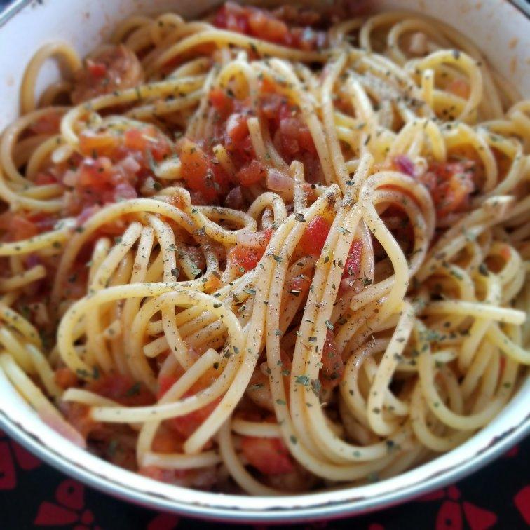 虾仁蕃茄意大利面