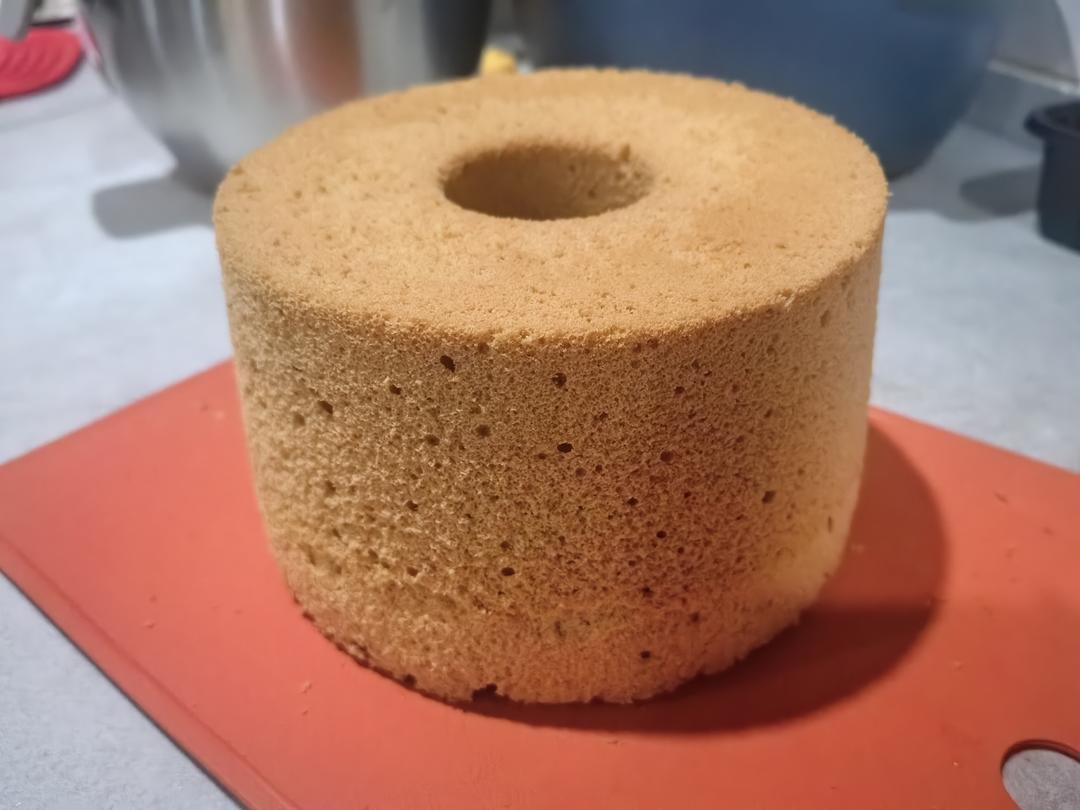 口味升级版～咖啡百利甜戚风（17cm或18cm中空模）