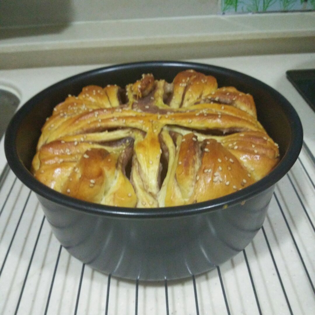 豆沙花式面包