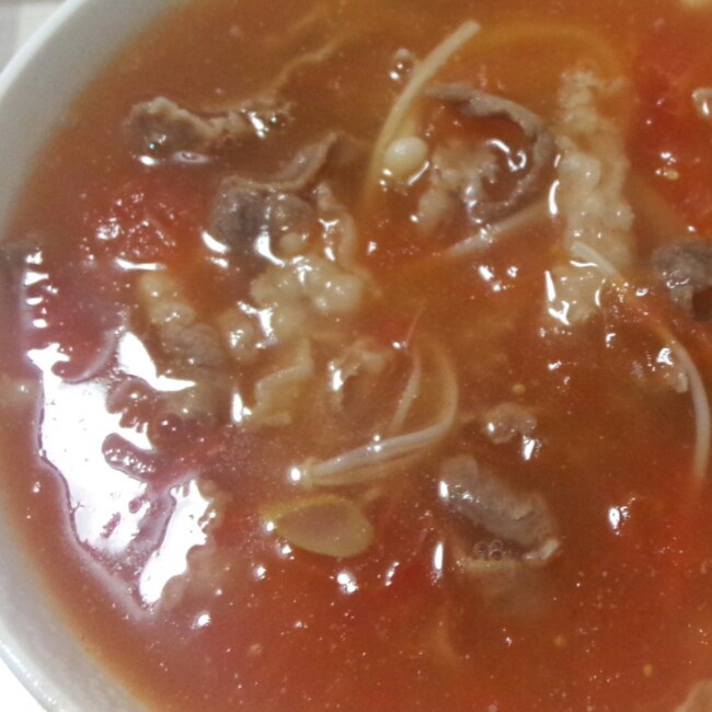 金针菇肥牛番茄锅