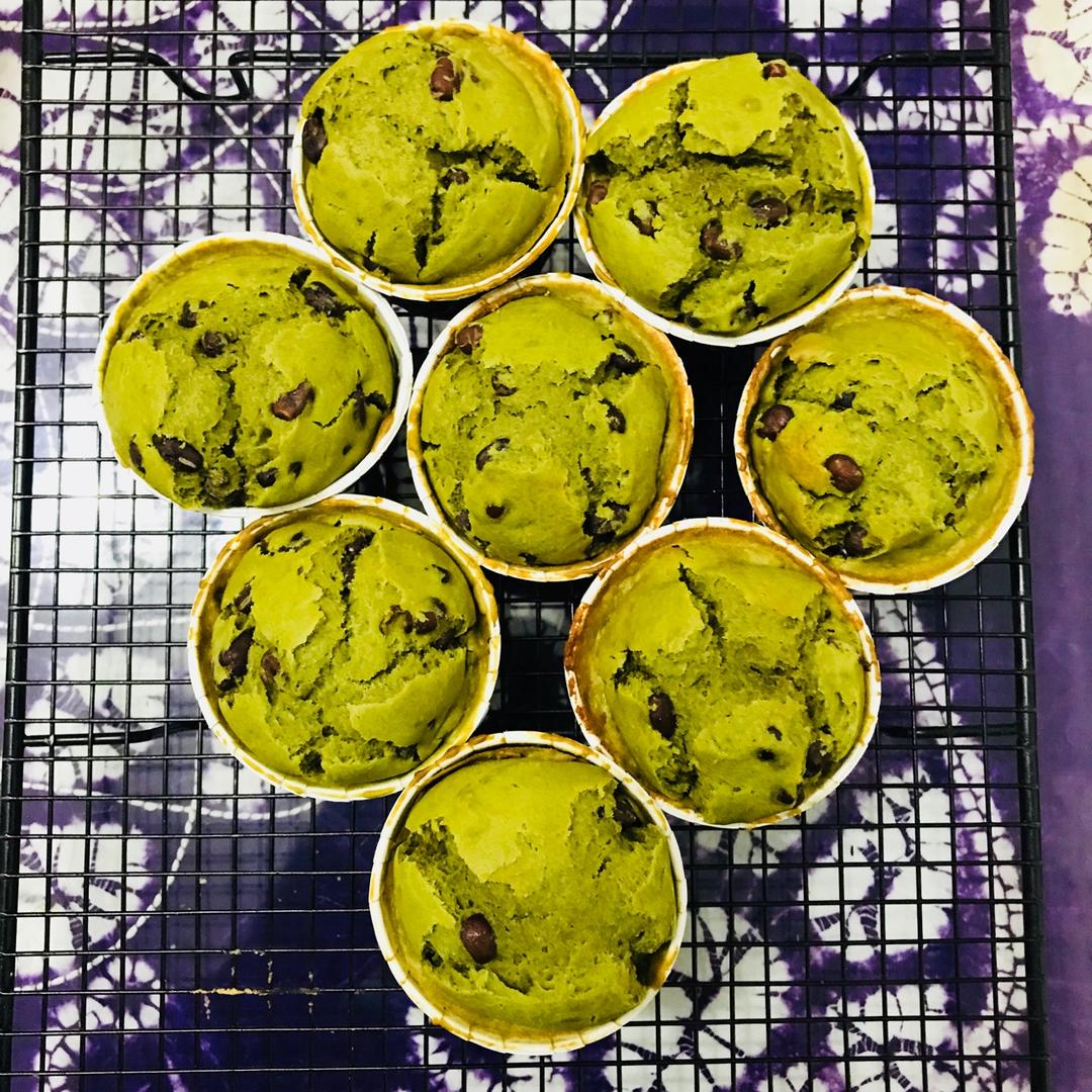 抹茶蜜红豆麦芬蛋糕