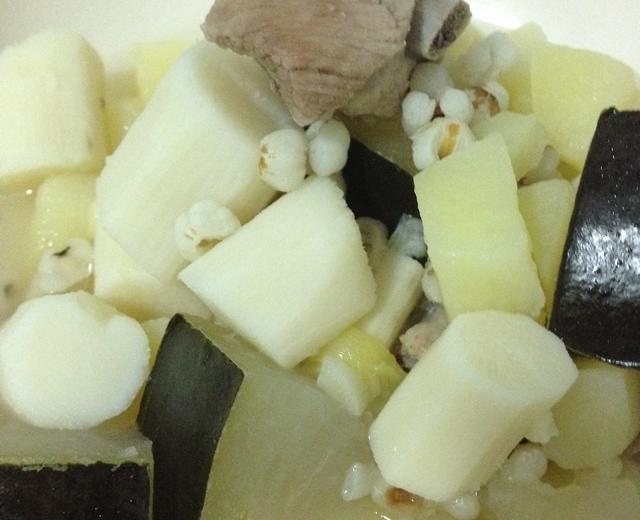 【电饭煲】冬瓜薏米淮山土豆…排骨汤的做法