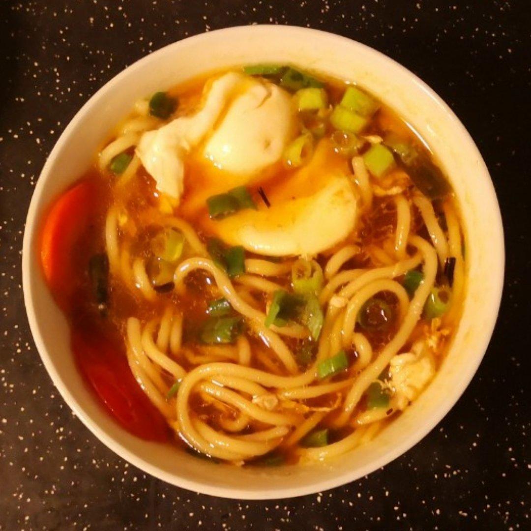 一碗热汤面
