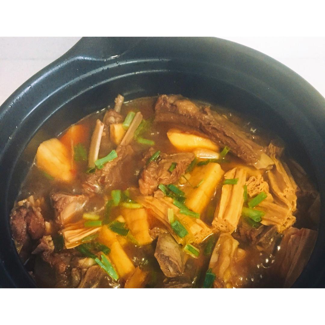 萝卜腐竹辣焖羊排