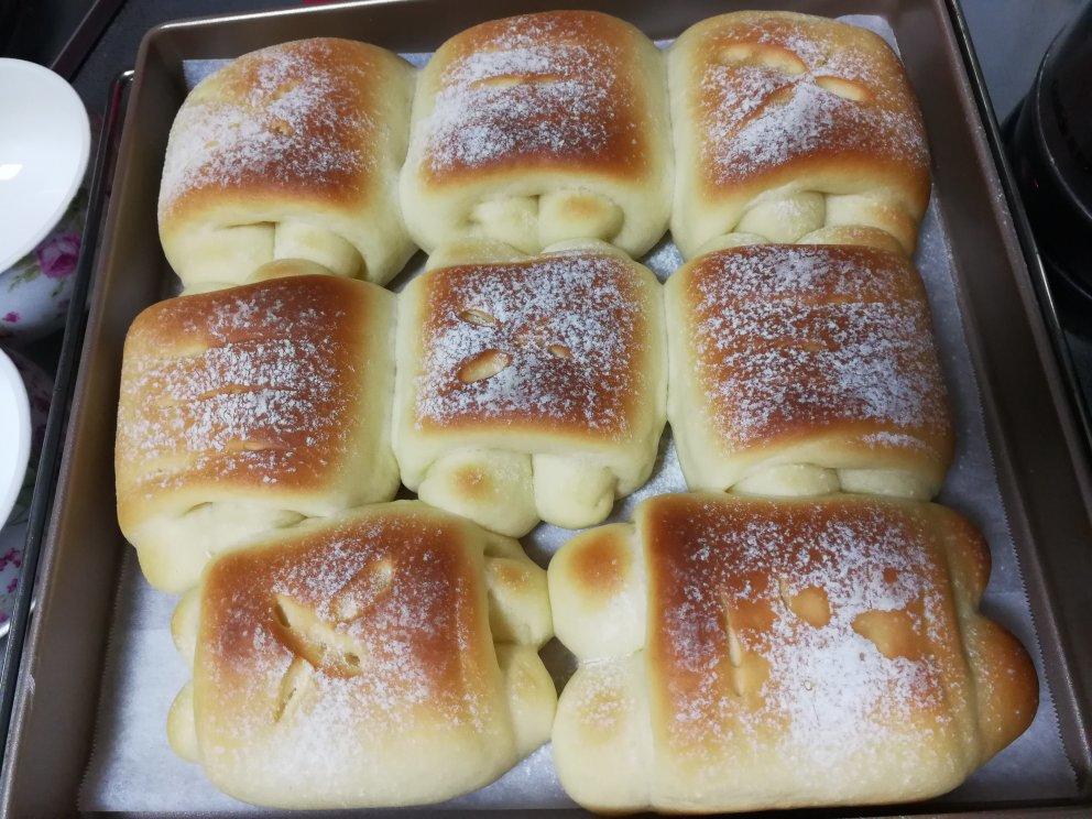 软到不知所措的牛奶卷