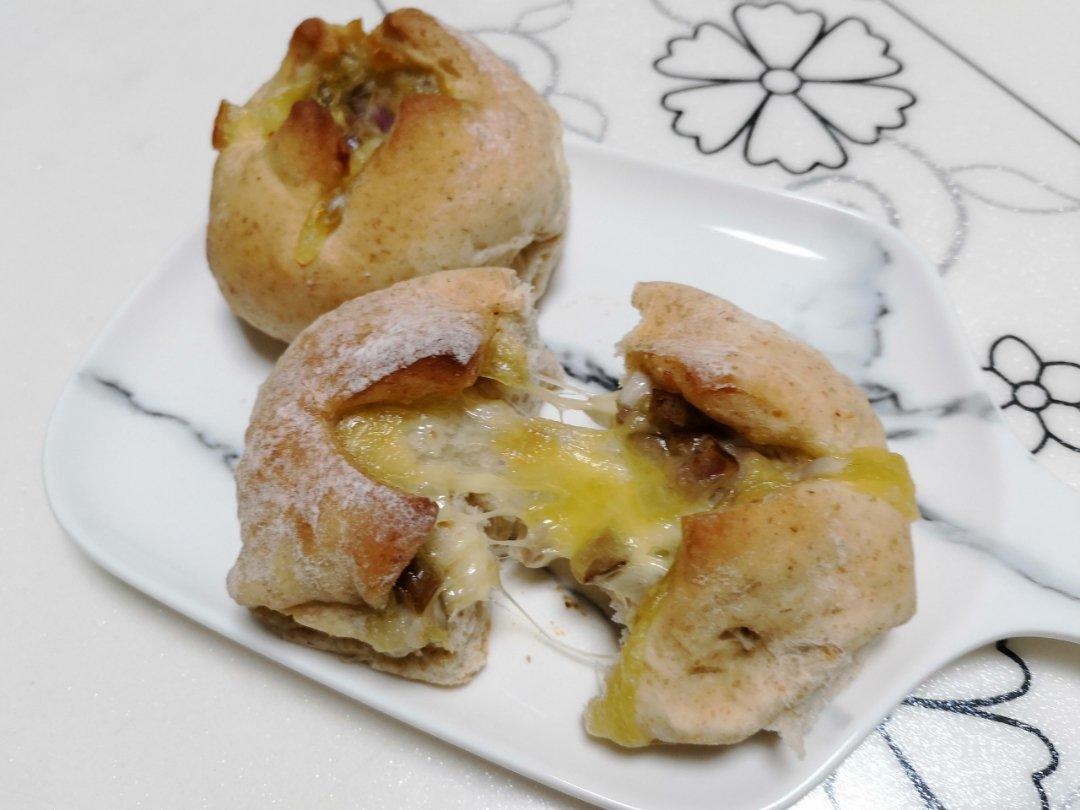 全麦芝士熔岩面包
