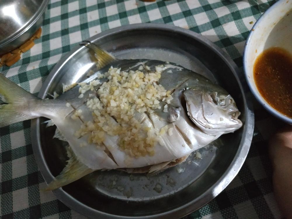 清蒸金鲳鱼(含清洗处理)