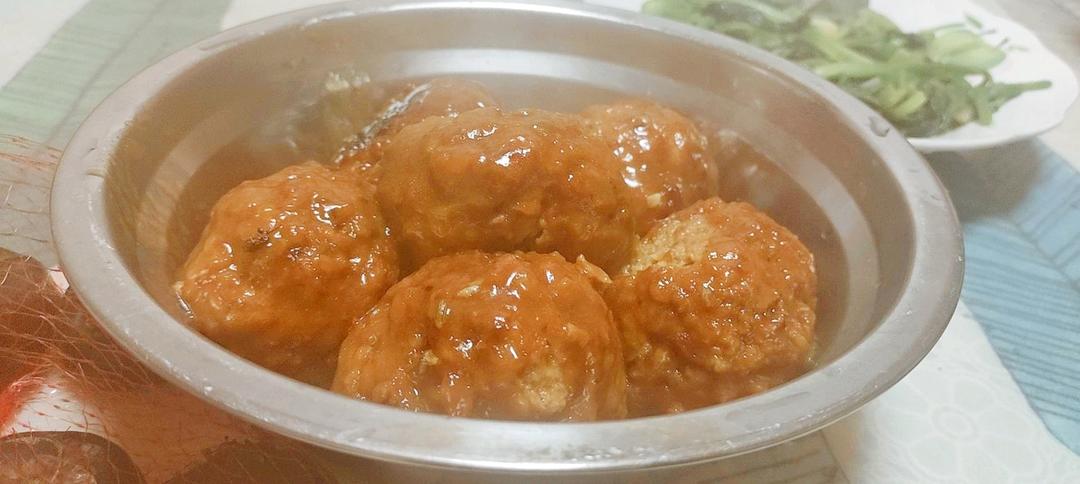 四喜丸子（红烧狮子头）