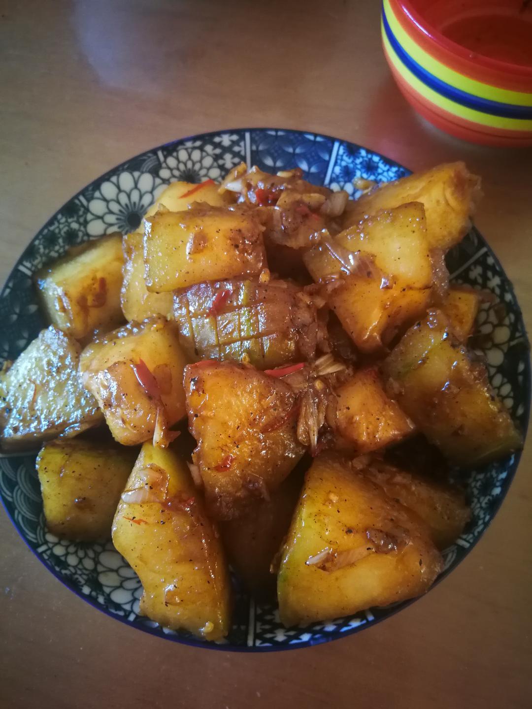 红烧冬瓜最完美做法，不加一滴水，瞬间秒杀红烧肉