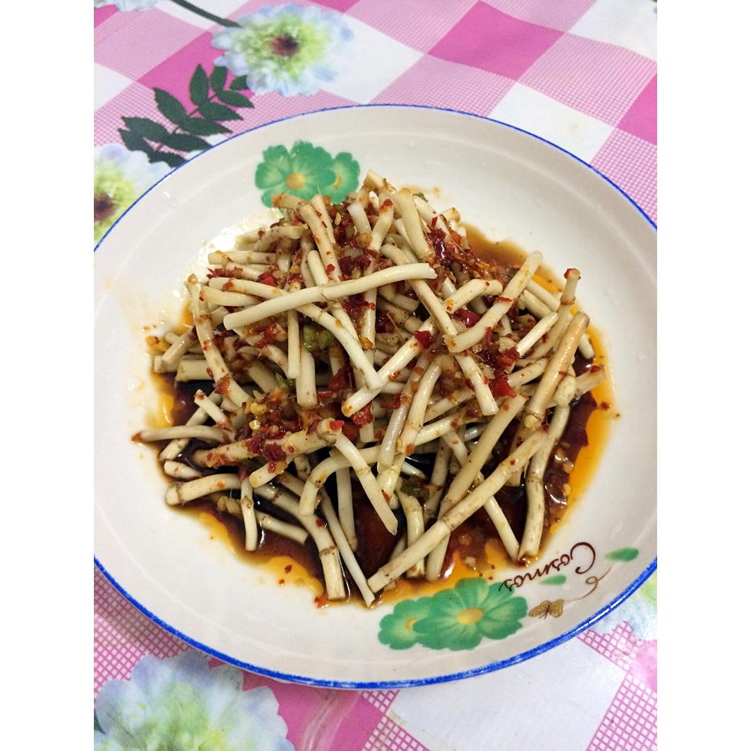 凉拌鱼腥草