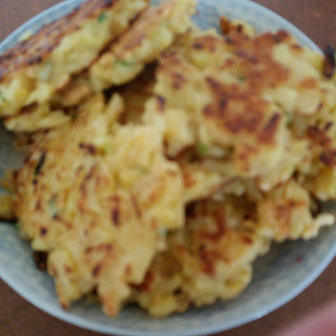 鸡蛋土豆饼