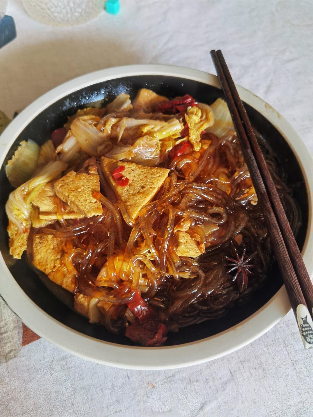 白菜豆腐炖粉条（素）