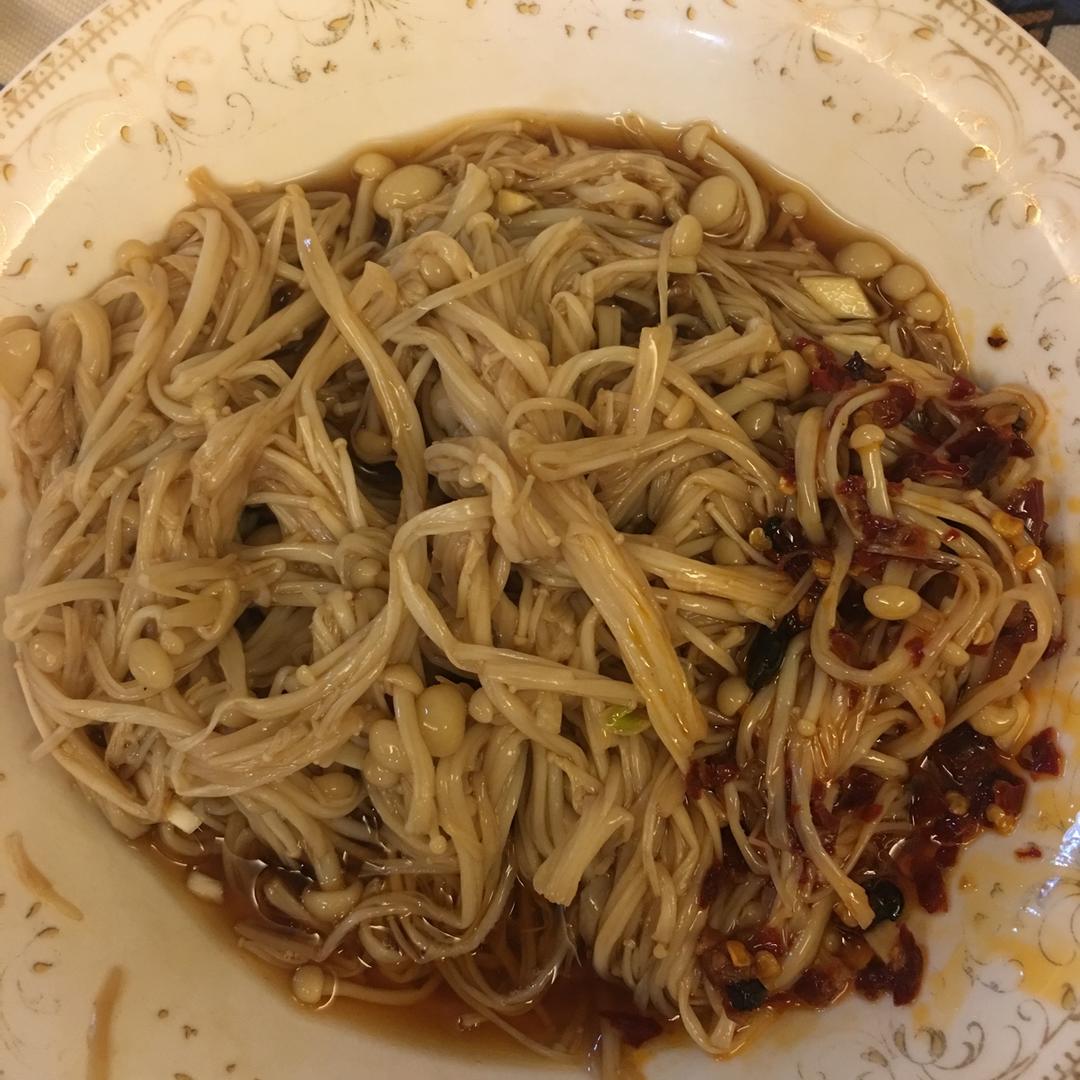 凉拌金针菇