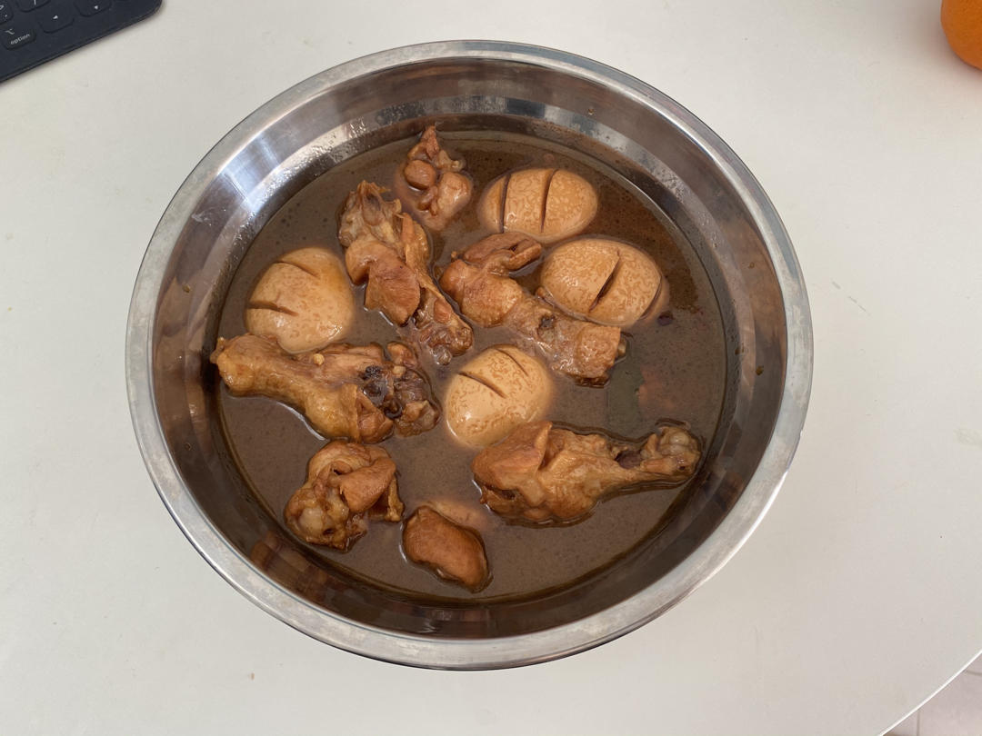 嘎嘎香的卤鸡腿