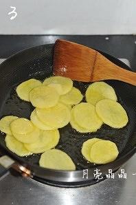 西班牙土豆煎蛋饼的做法 步骤3