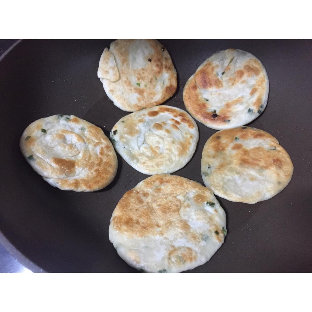 家常葱油饼