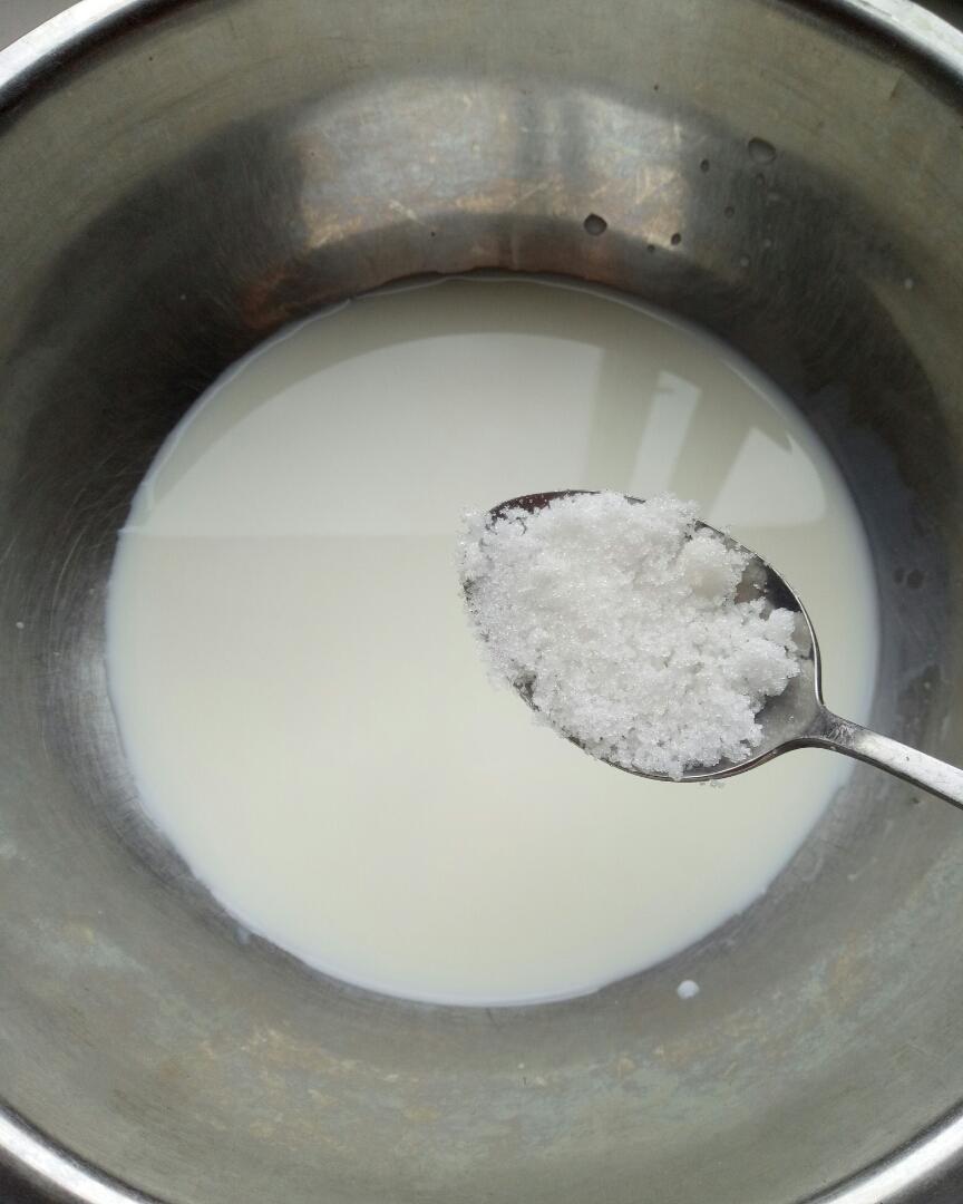 纯奶手撕吐司的做法 步骤1