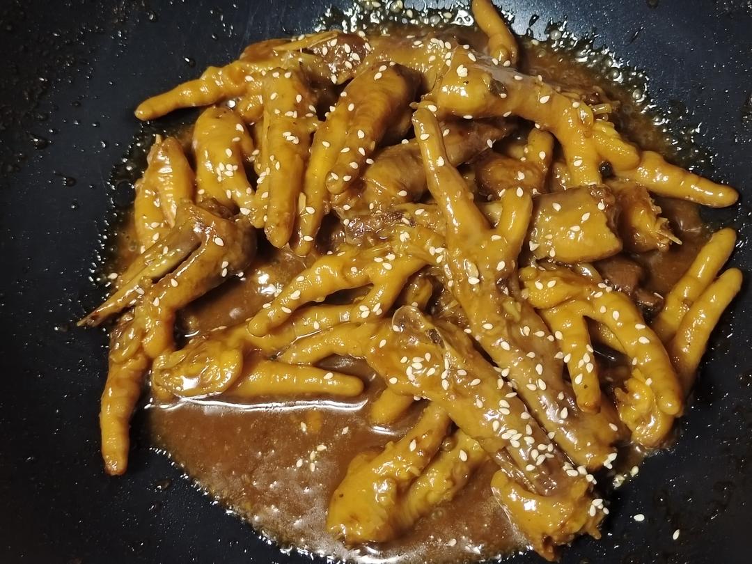 “销魂”卤鸡爪