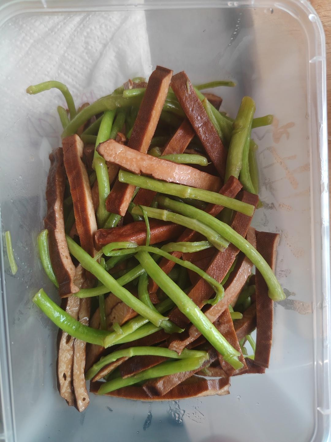 芦蒿炒香干
