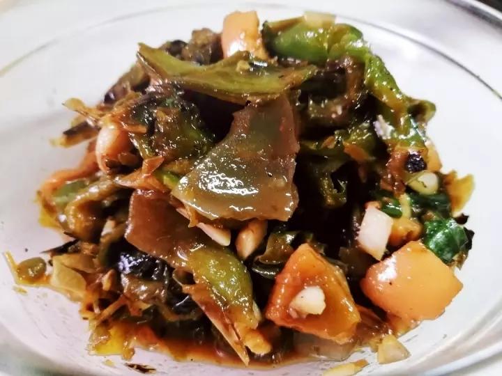 皮蛋擂青椒茄子(夏天必备的凉菜单品)