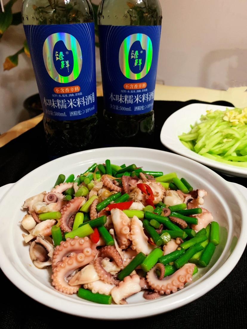 蒜苔炒八爪鱼的做法
