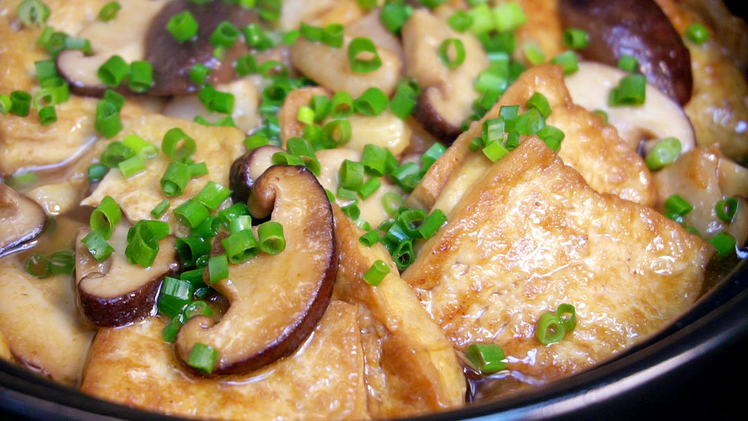 冬菇豆腐煲