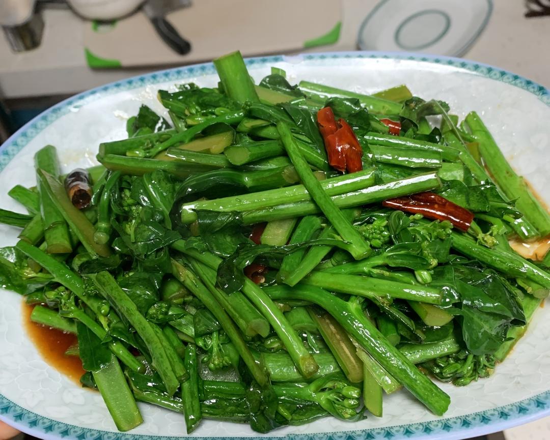 脆脆的爽口菜“素炒芥兰”的做法