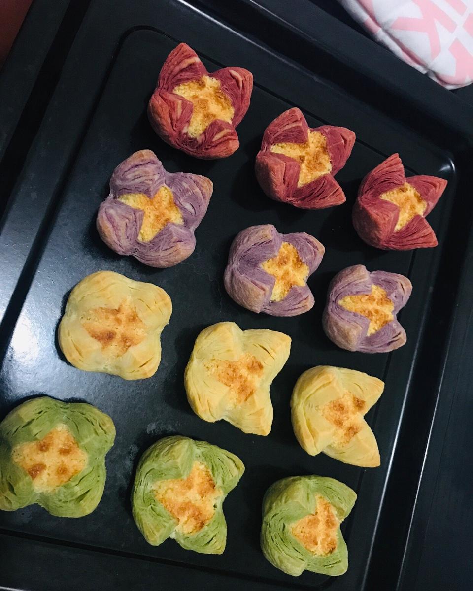花开富贵之四种口味的椰蓉开口酥
