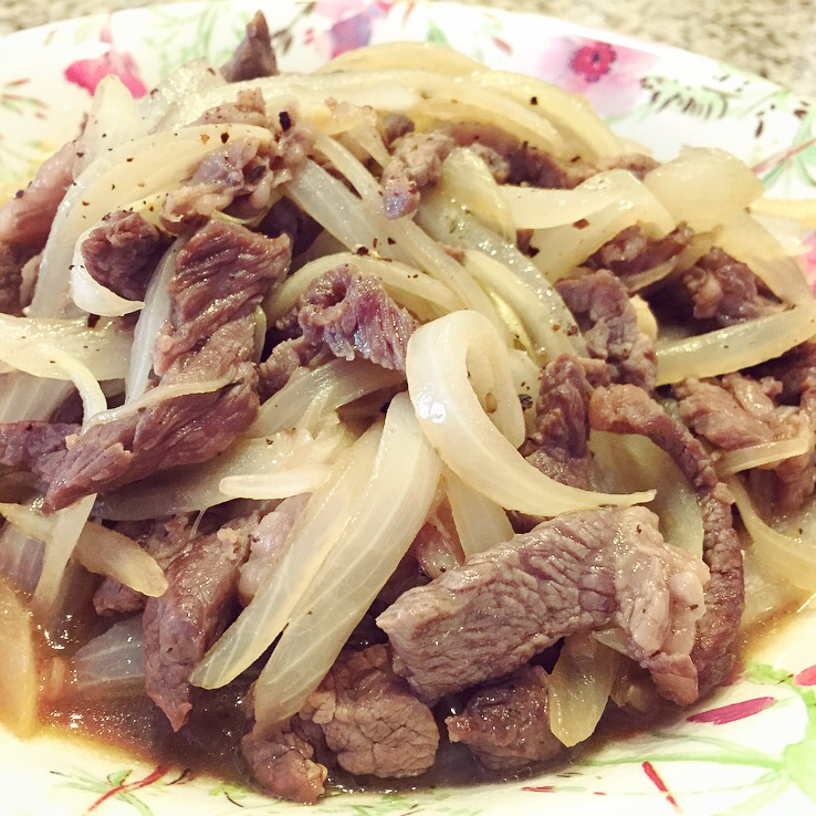 洋葱炒牛肉