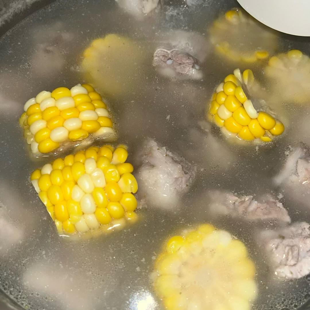 玉米排骨汤