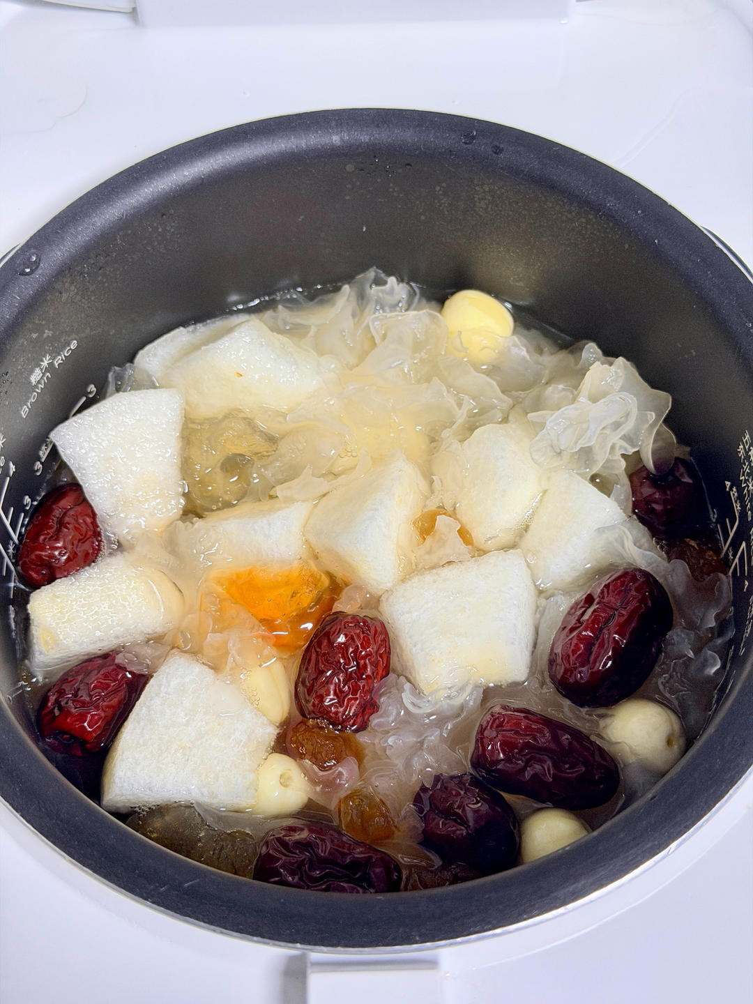 用电饭锅做木瓜银耳羹