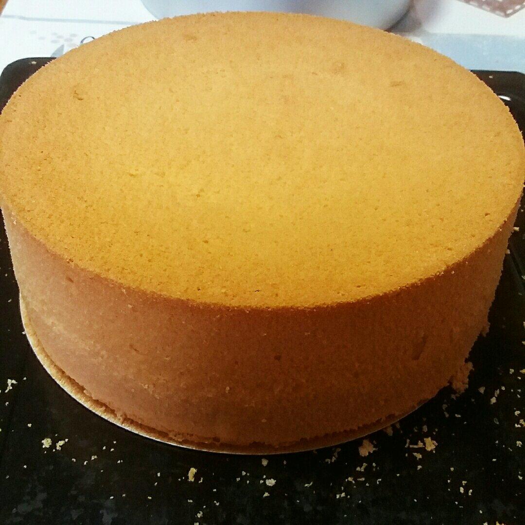 基础戚风（好记、适合奶油抹面、裱花的蛋糕体）