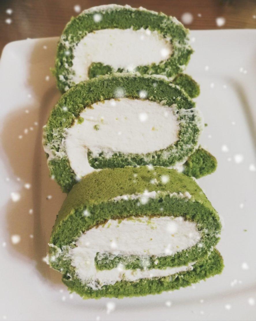 抹茶戚风蛋糕卷