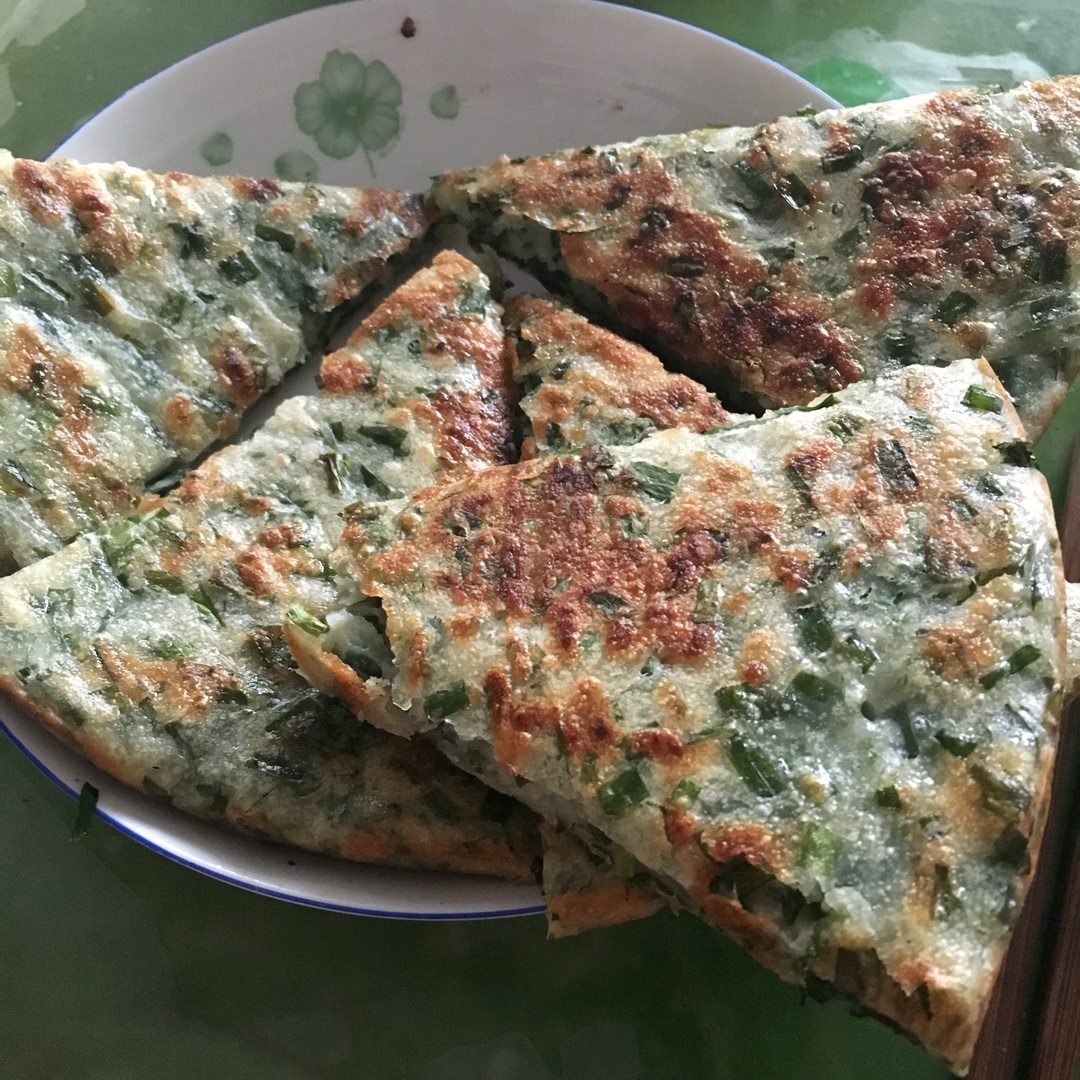 鸡蛋韭菜饼