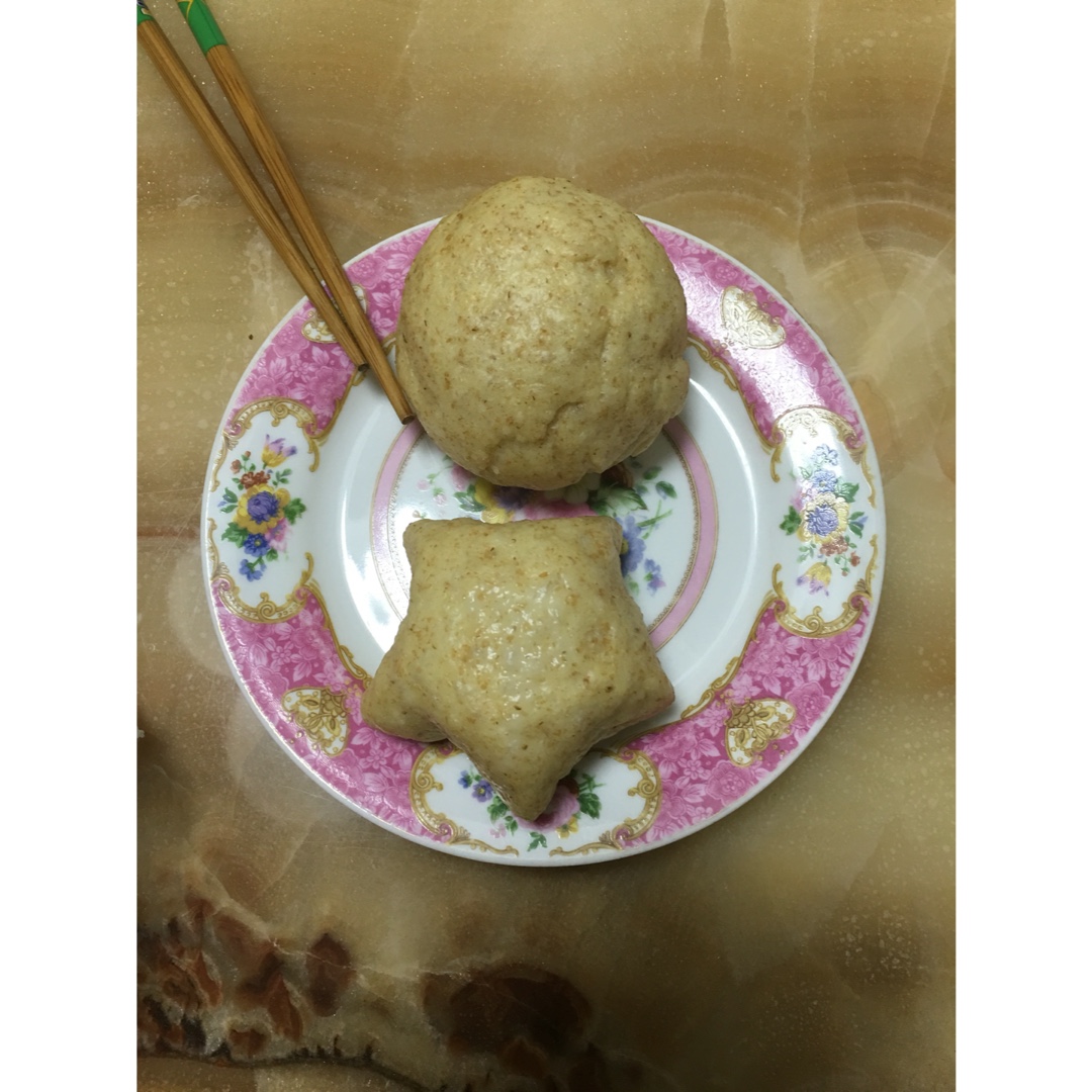 全麦馒头