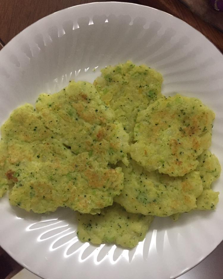 辅食之宝宝土豆蔬菜饼（10个月以上）