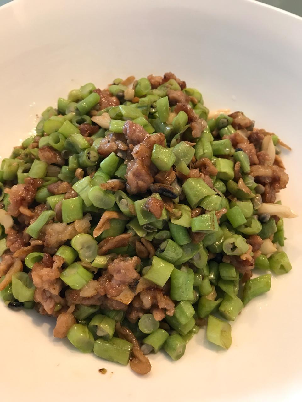 肉沫豆角下饭菜