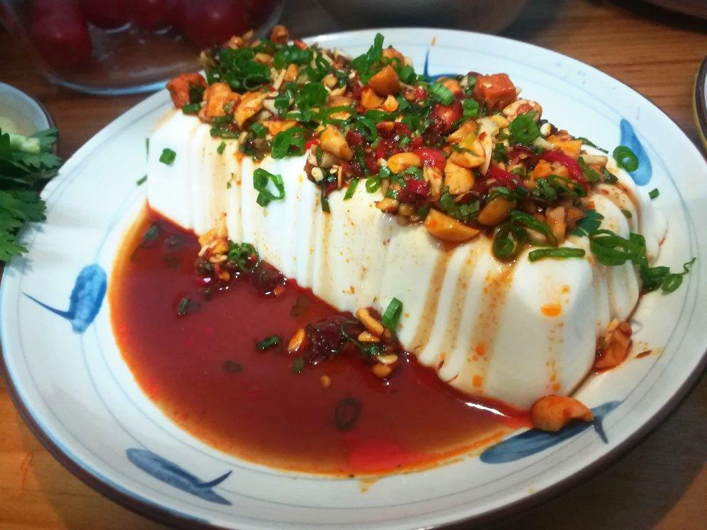 内酯豆腐做麻辣豆花