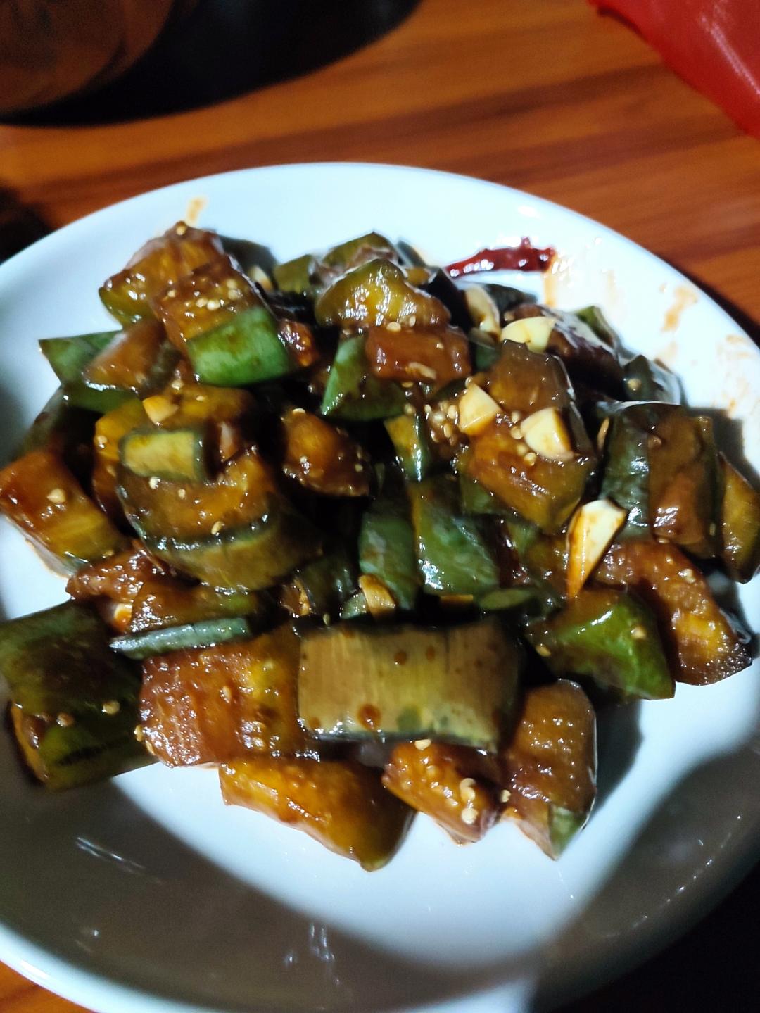 家常菜|红烧茄子