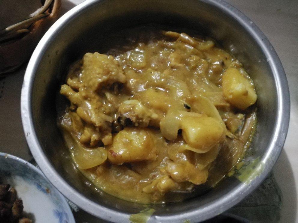 咖喱土豆鸡块