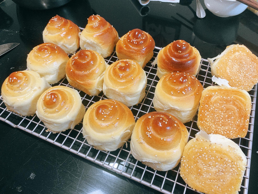 🍯蜂蜜脆底小面包🍞路边烘焙小铺的味道🏘