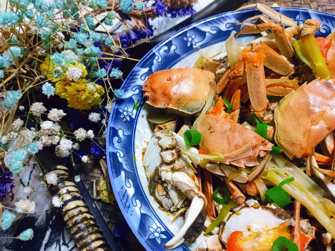 简单鲜美的油蒸蟹的做法