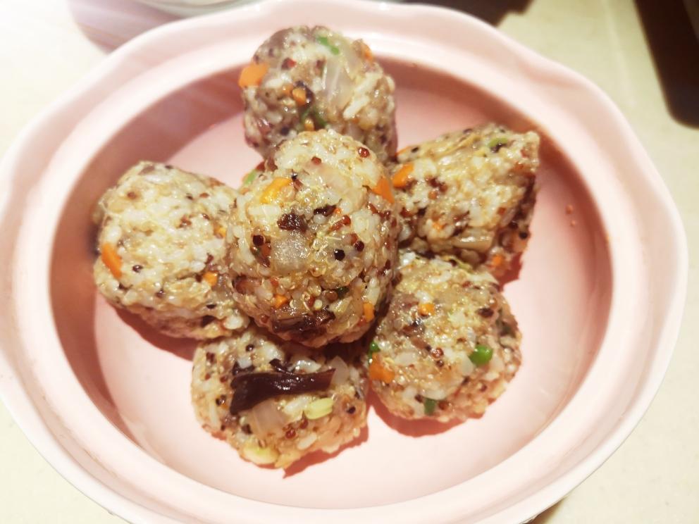 AIP饮食|藜麦辣白菜饭团