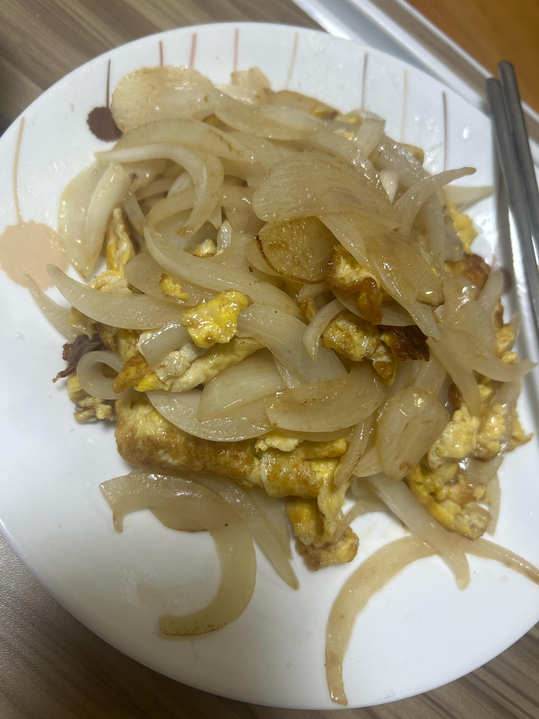 厨师长教你：“洋葱炒鸡蛋”的家常做法，小白入门菜，简单又下饭