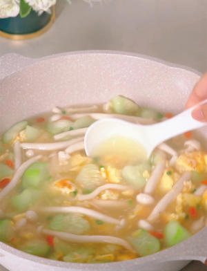 补钙健骨汤|虾皮丝瓜汤的做法 步骤12