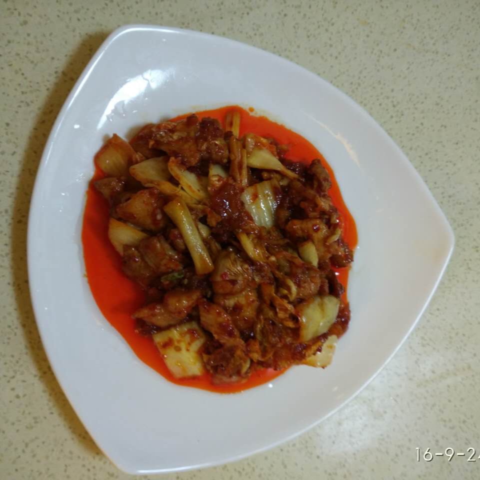 辣白菜炒五花肉