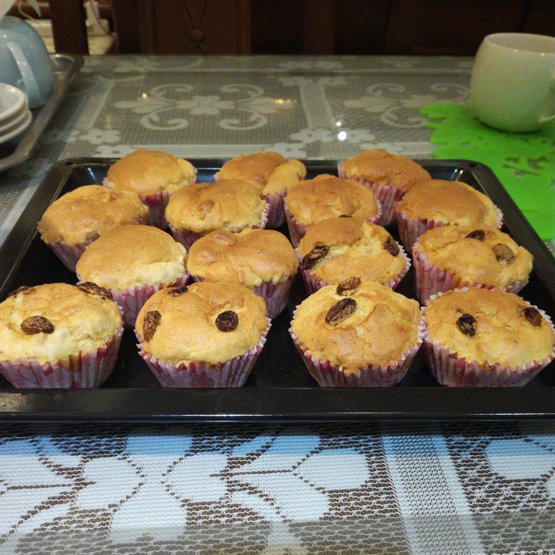 肉松拔丝小蛋糕